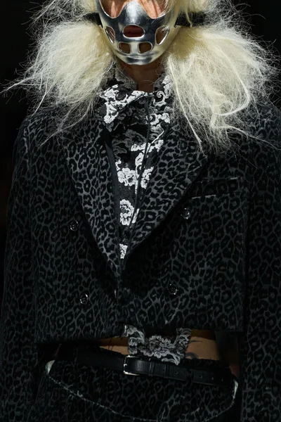 Look 119